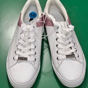 NWOB Tommy Hilfiger Women's Sneakers